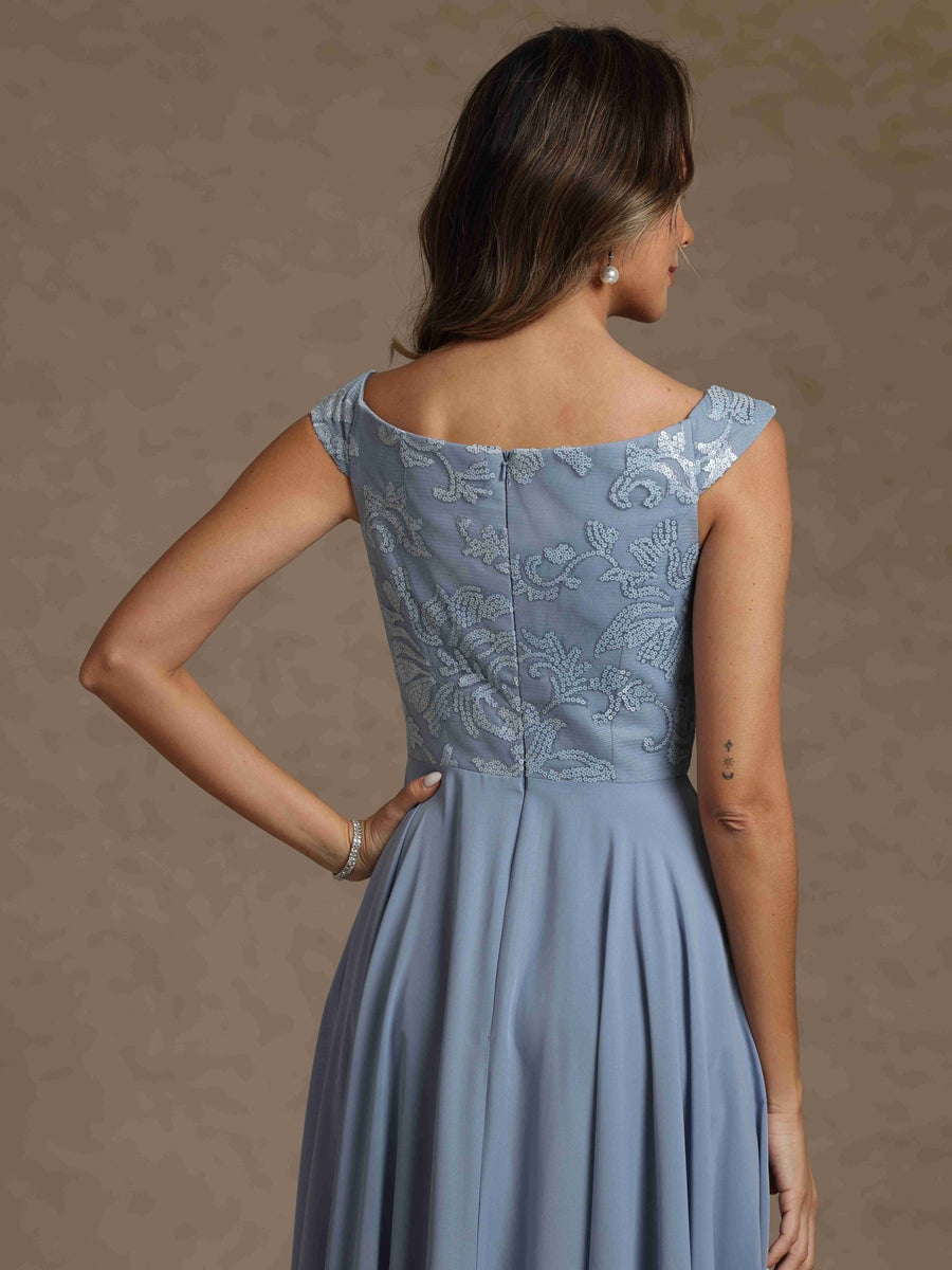 A-Line/Princess Scoop Chiffon Mother of the Bride Dresses Lace Sequins Floor-Length Sleeveless Pleated