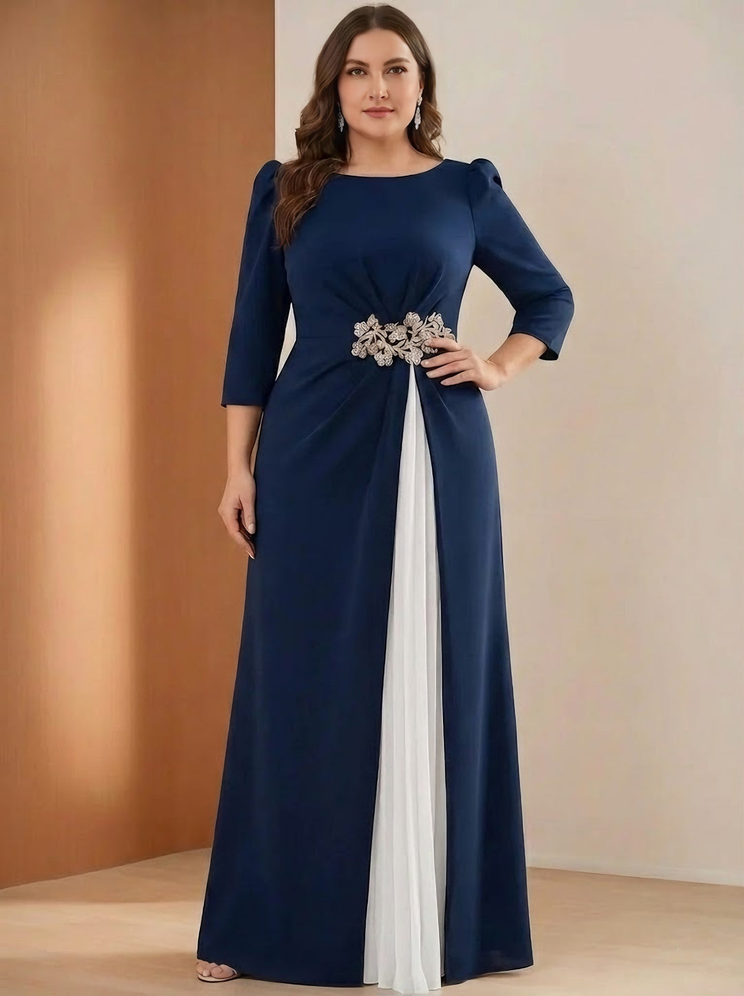 A-Line/Princess Scoop Stretch Satin Plus Size Mother of the Bride Dresses 3/4 Sleeves Floor-Length Pleated