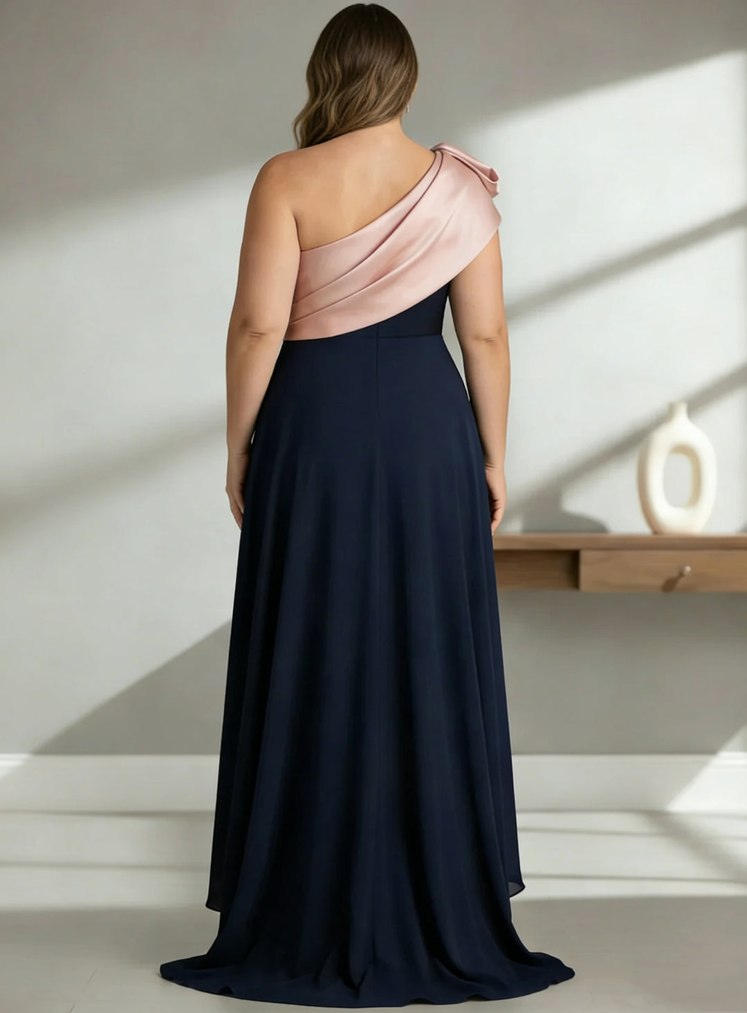 A-Line/Princess One-Shoulder Stretch Satin Plus Size Mother of the Bride Dresses Sleeveless Asymmetrical Floor-Length