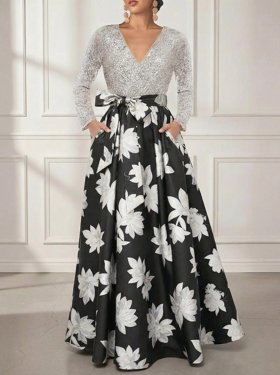 A-Line/Princess V-Neck Printed Satin Mother of the Bride Dresses Sequins Long Sleeves Floral Floor-Length Bowknot