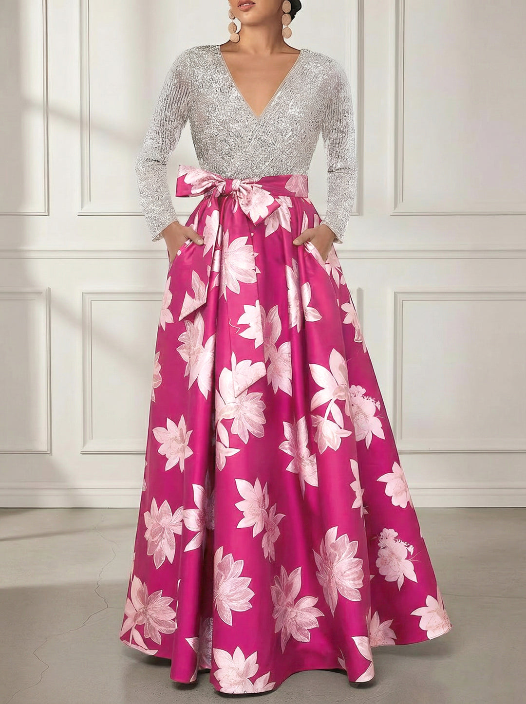 A-Line/Princess V-Neck Printed Satin Mother of the Bride Dresses Sequins Long Sleeves Floral Floor-Length Bowknot