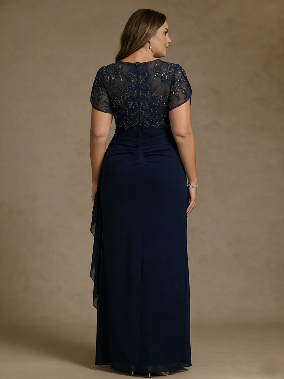 Sheath/Column V Neck Plus Size Mother of the Bride Dresses Short Sleeves Chiffon Floral Ankle Length Sequins Ruffles