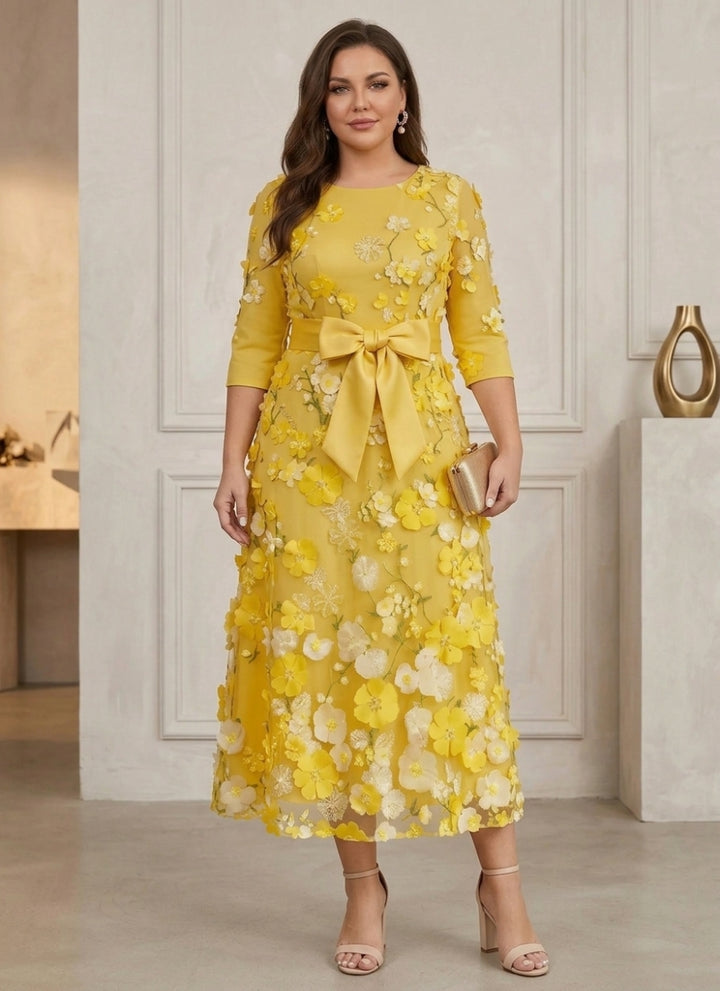 A-Line/Princess Scoop Satin Plus Size Mother of the Bride Dresses with Bowknot Lace Floral 3/4 Sleeves Tea-Length