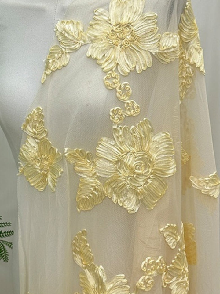 A-Line/Princess Scoop Lace Mother of the Bride Dresses Floral 3/4 Sleeves Tea-Length Appliques