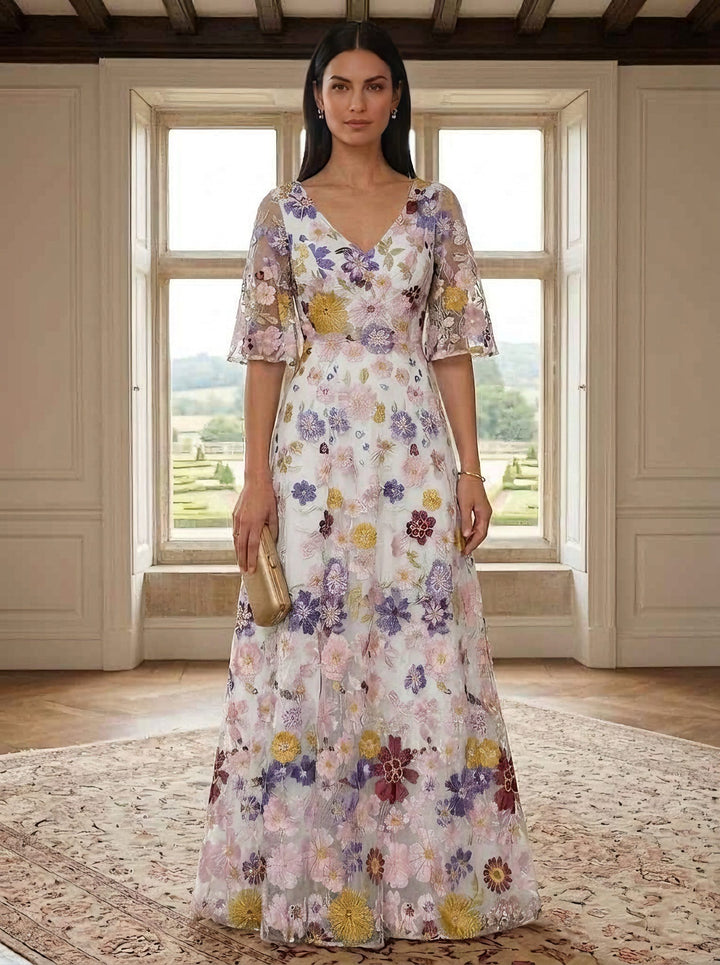 A-Line/Princess V-Neck Mother of the Bride Dresses Lace Floral Half Sleeves Floor-Length