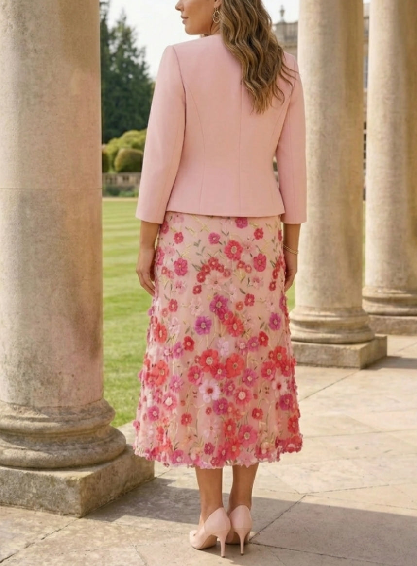 A-Line/Princess Scoop Stretch Satin Plus Size Mother of the Bride Dresses with Jacket Lace Embroidery Floral Tea-Length 3/4 Sleeves