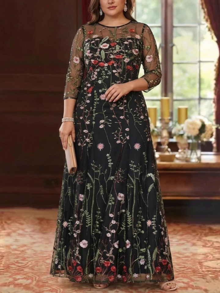 A-Line/Princess Scoop Lace Embroidery Plus Size Mother of the Bride Dresses Floral 3/4 Sleeves Floor-Length