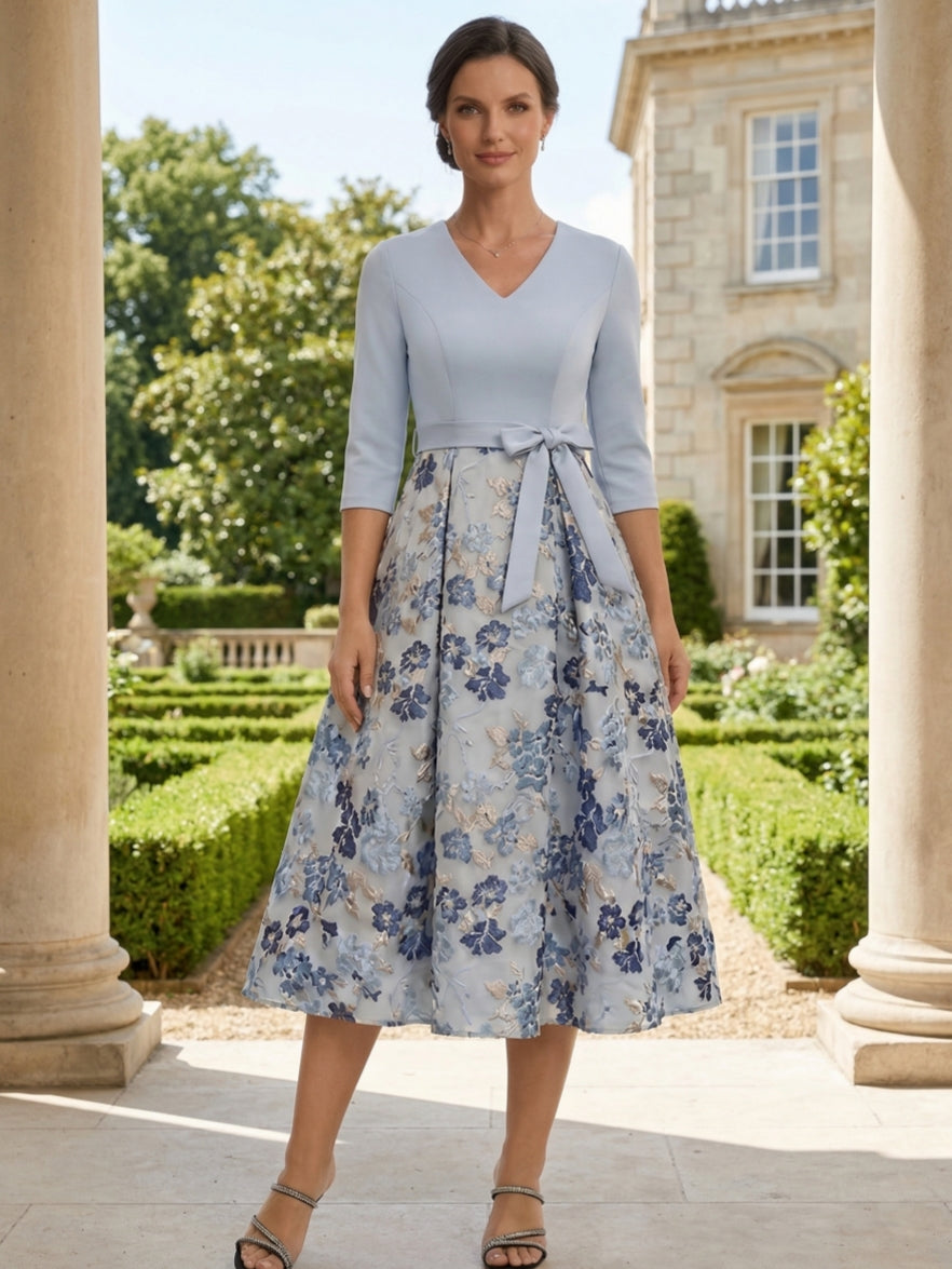 A-Line/Princess V-Neck Jacquard Mother of the Bride Dresses 3/4 Sleeves Floral Tea-Length Bowknot