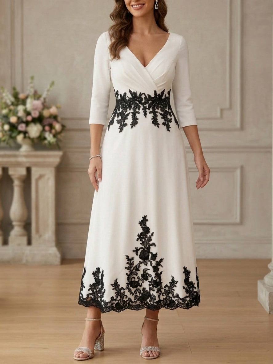 A-Line/Princess V-Neck Stretch Satin Mother Of The Bride Dresses Lace Floral 3/4 Sleeves Tea-Length