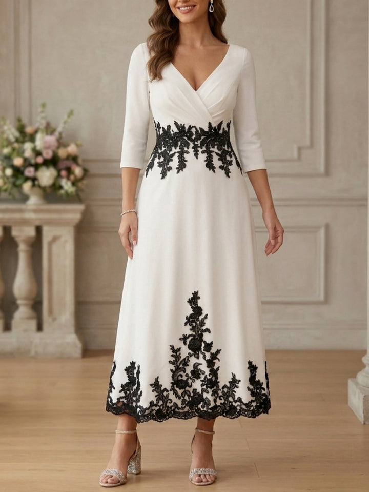 A-Line/Princess V-Neck Stretch Satin Mother Of The Bride Dresses Lace Floral 3/4 Sleeves Tea-Length