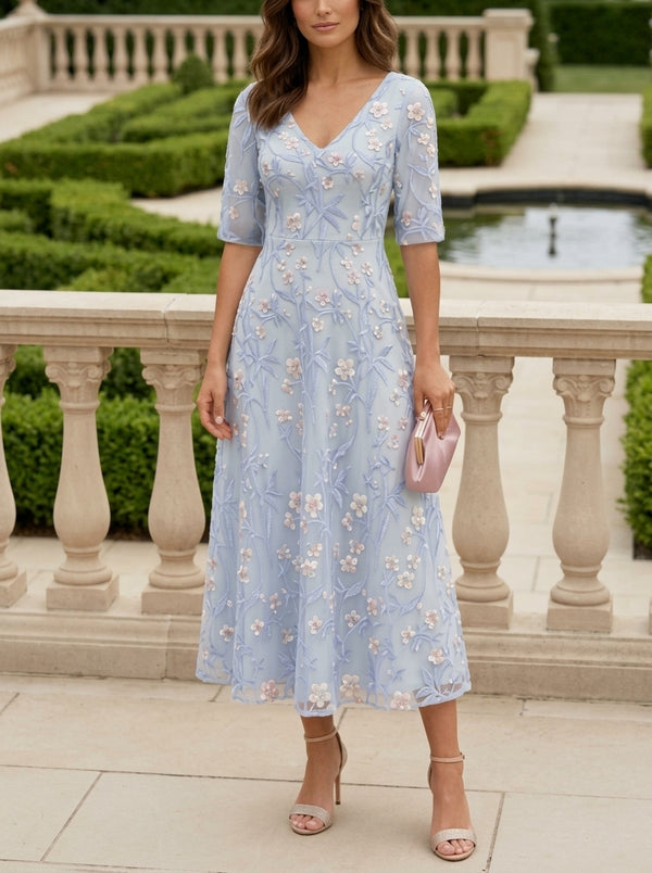 A-Line/Princess V-Neck Embroidery Mother of the Bride Dresses Floral Half Sleeves Tea-Length