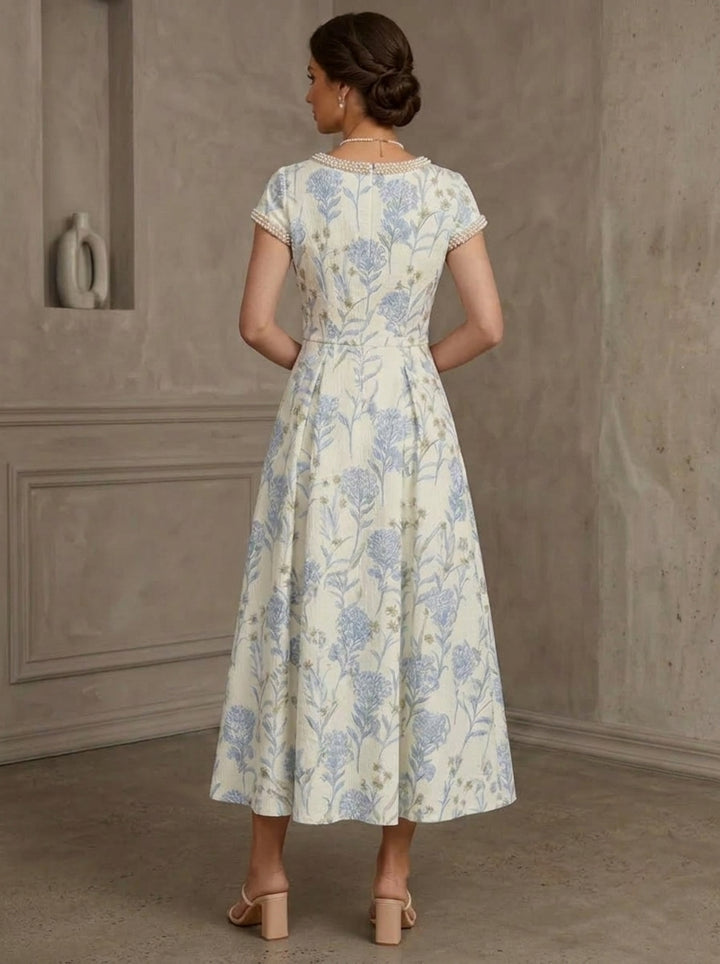 A-Line/Princess Scoop Jacquard Mother of the Bride Dresses Floral Short Sleeves Tea-Length Beading