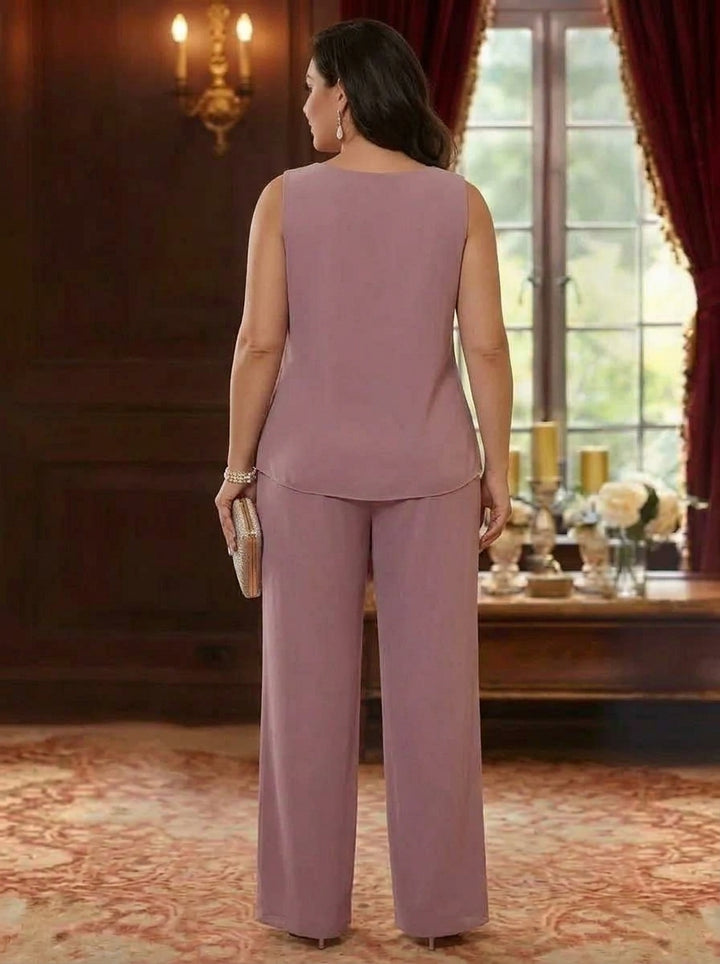 3 Pieces Scoop Chiffon Plus Size Mother of the Bride Pantsuits with Jacket 3/4 Sleeves Ankle-Length Floral Sequins