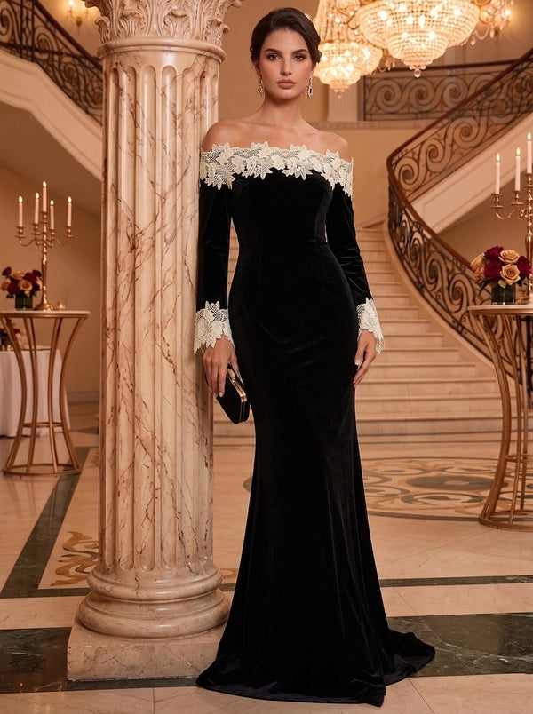 Trumpet/Mermaid Off-the-Shoulder Velvet Mother of the Bride Dresses Lace Floral Floor-Length Long Sleeves