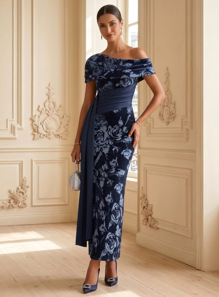 Sheath/Column One-Shoulder Velvet Mother of The Bride Dresses with Watteau Train Floral Sleeveless Ankle-Length