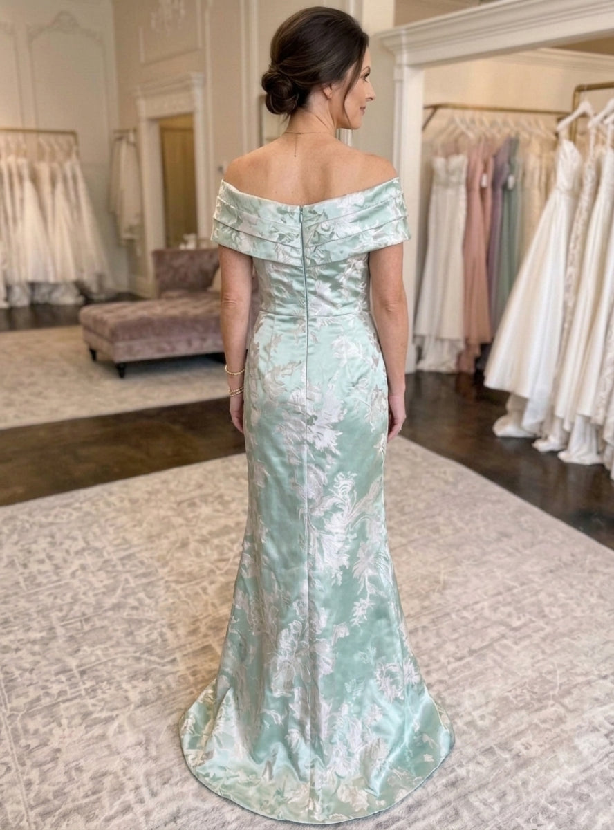 Trumpet/Mermaid Off-the-Shoulder Jacquard Mother of the Bride Dresses Floral Ruched Floor-Length Sleeveless