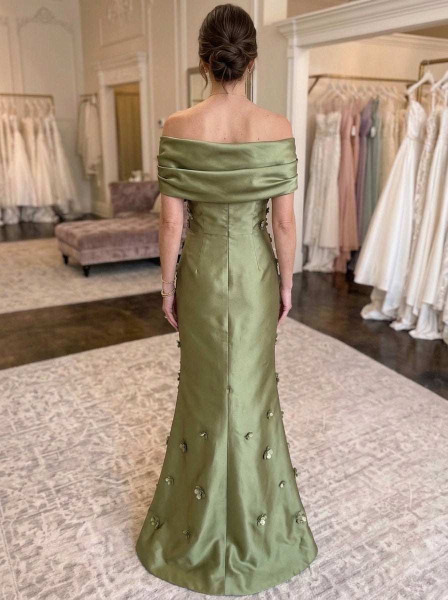 Trumpet/Mermaid Off-the-Shoulder Satin Mother of the Bride Dresses with 3D Flowers Floor-Length Floral Sleeveless