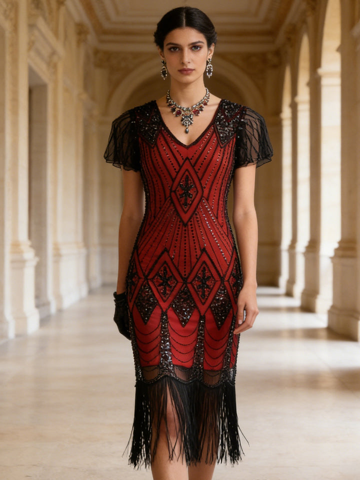 1920s The Great Gatsby Outfit Sheath/Column V-Neck Short Sleeves Sequins Tassels Vintage Dresses