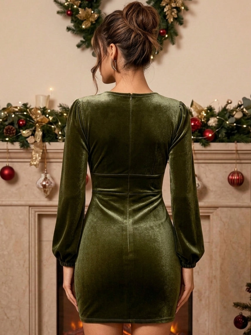 Sheath/Column Deep V-Neck Long Sleeves Velvet Short/Mini Party Dresses