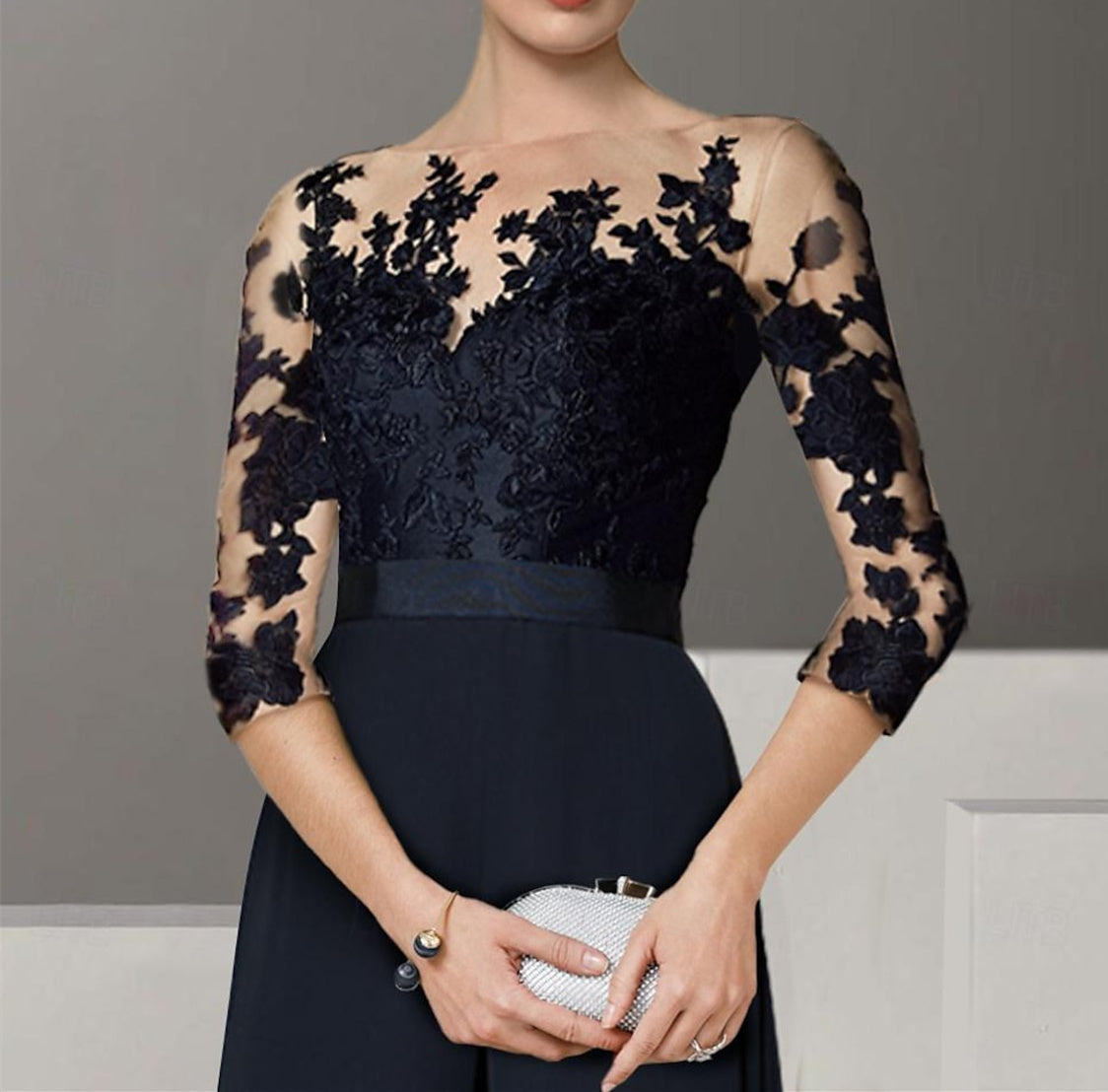 A-Line/Princess Jewel Neck 3/4 Length Sleeves Floor-Length Mother of the Bride Jumpsuits with Applique
