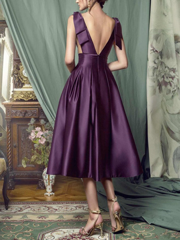 Plunging V-Neck Cocktail Dresses Women's A-Line/Princess Formal Evening Dress Sleeveless Knee-Length Prom Ball Gowns With Open Back Plunging V-Neck Cocktail Dresses Women's A-Line/Princess Formal Evening Dress Sleeveless Knee-Length Prom Ball Gowns With Open Back