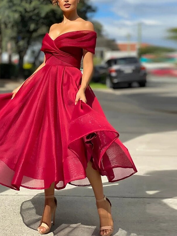 A-Line/Princess Off-the-Shoulder Tea-Length Cocktail Dresses Burgundy