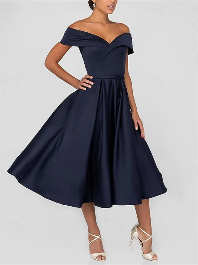 A-Line/Princess Sweetheart Sleeveless Tea Length Cocktail Dresses with Ruched