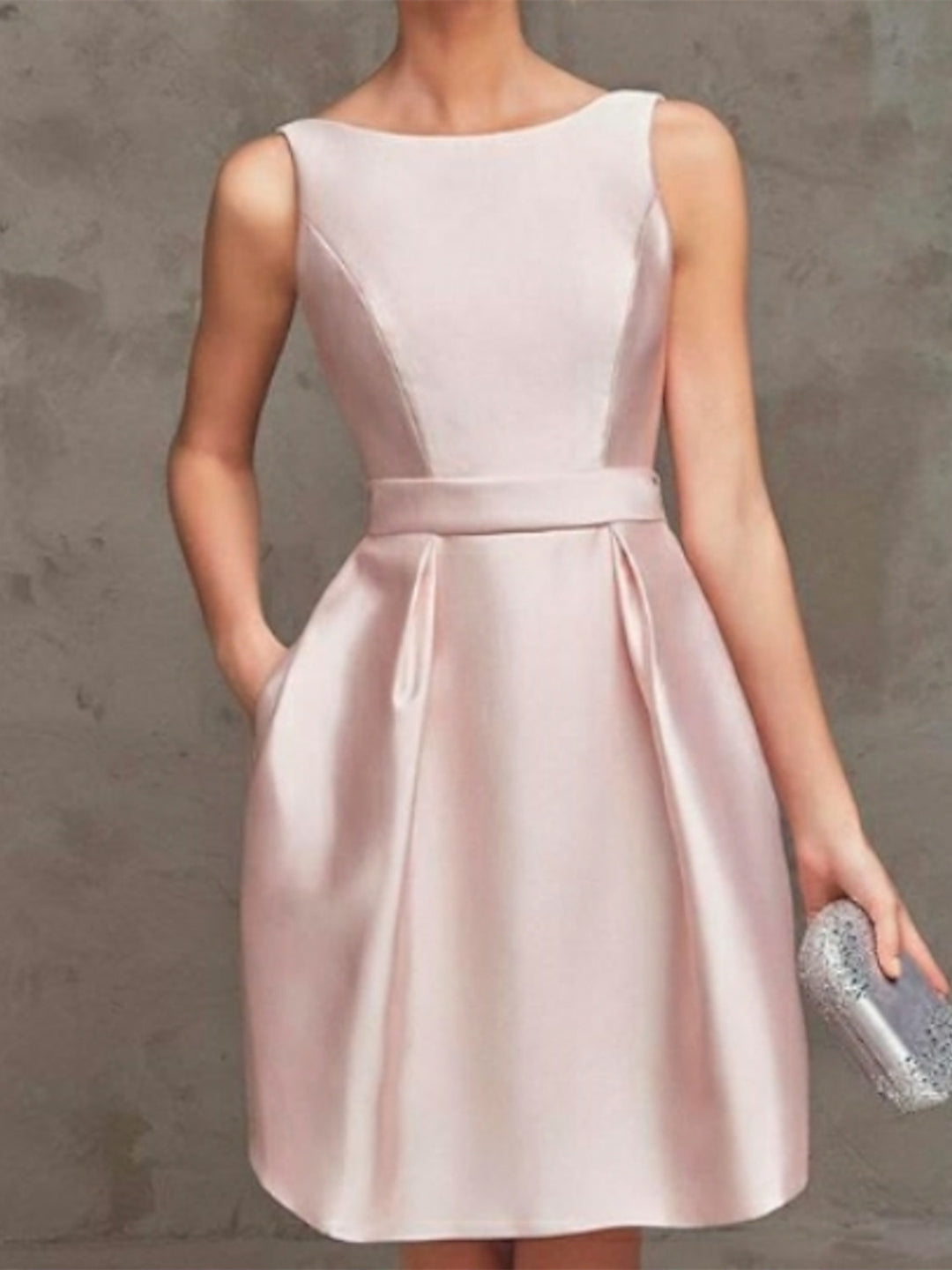 A-Line/Princess Boat Neck Sleeveless Cocktail Dresses with Pleats