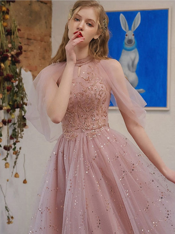 A-Line/Princess Knee-Length Jewel Neck Cocktail Dresses with Sequin Appliques