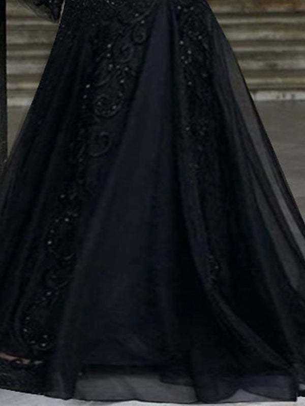 A-Line/Princess V-Neck Long Sleeves Floor-Length Evening Dresses with Appliques
