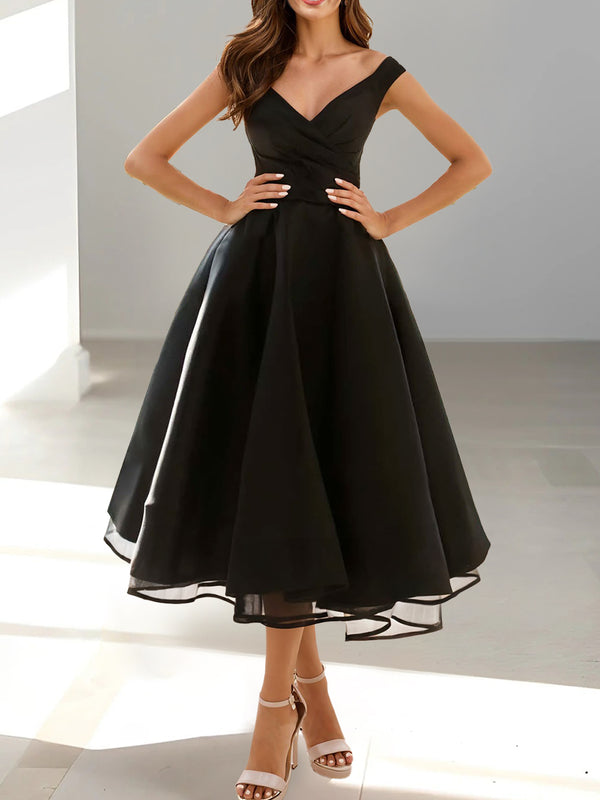 A-Line/Princess Black Cocktail Dresses V-neck Tea-Length Wedding Guest Sleeveless With Pleated