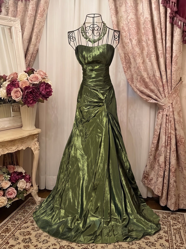 Trumpet/Mermaid Strapless Sleeveless Floor-Length Taffeta Prom Dresses with Ruched