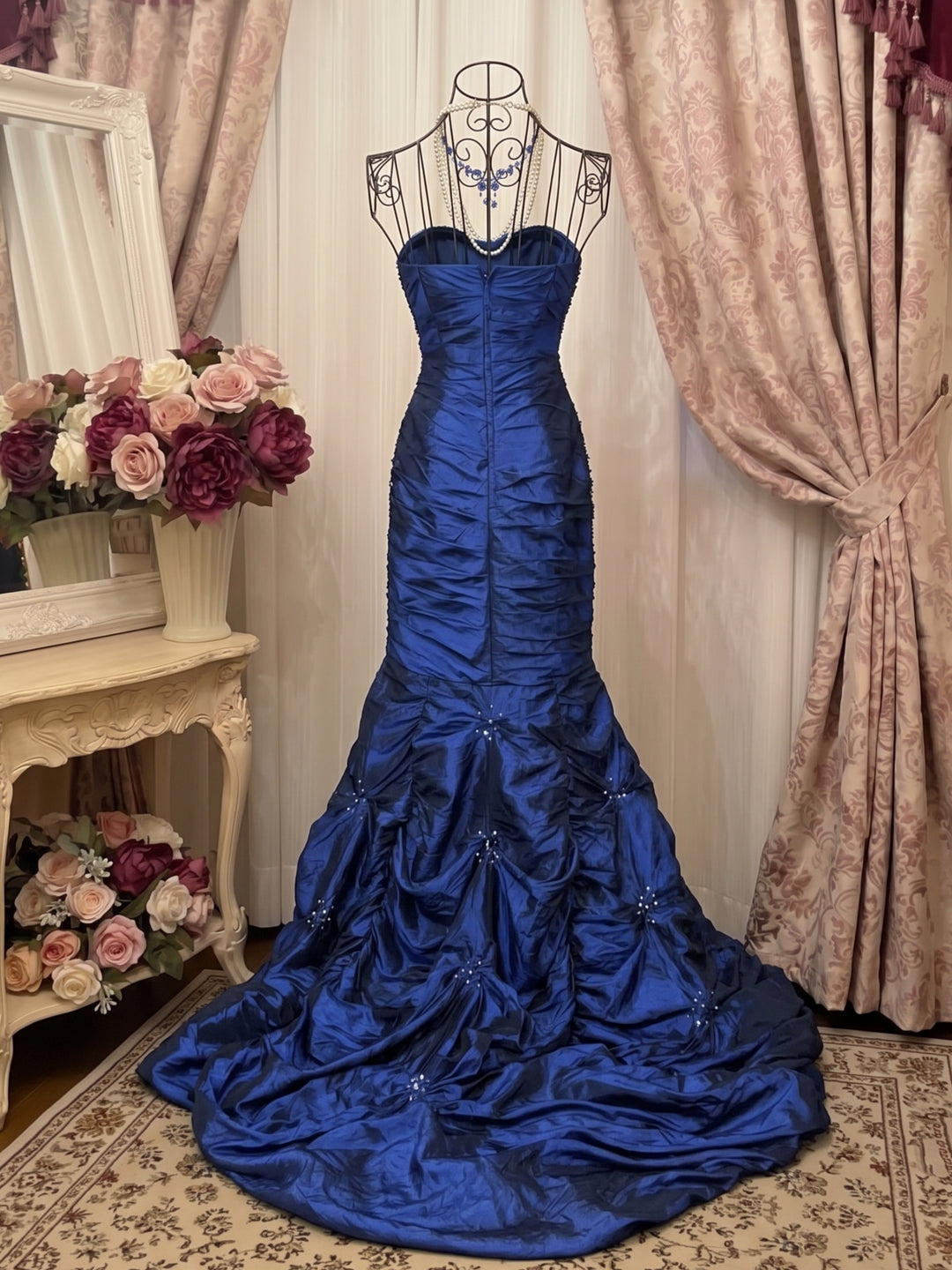 Trumpet/Mermaid Sweetheart Sleeveless Floor-Length Taffeta Prom Dresses with Beading