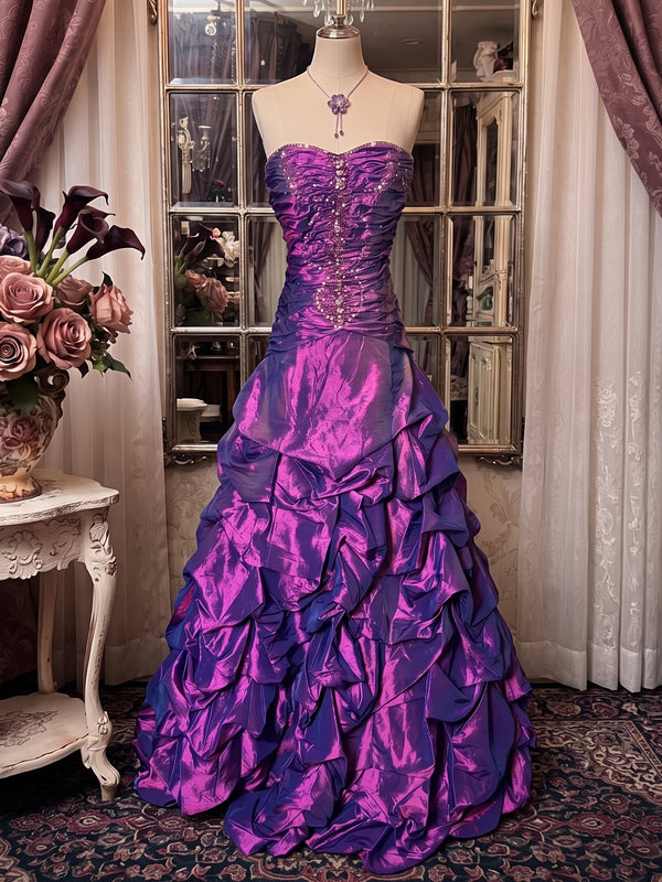 A-Line/Princess Sweetheart Sleeveless Floor-Length Taffeta Prom Dresses with Ruffles & Sequins