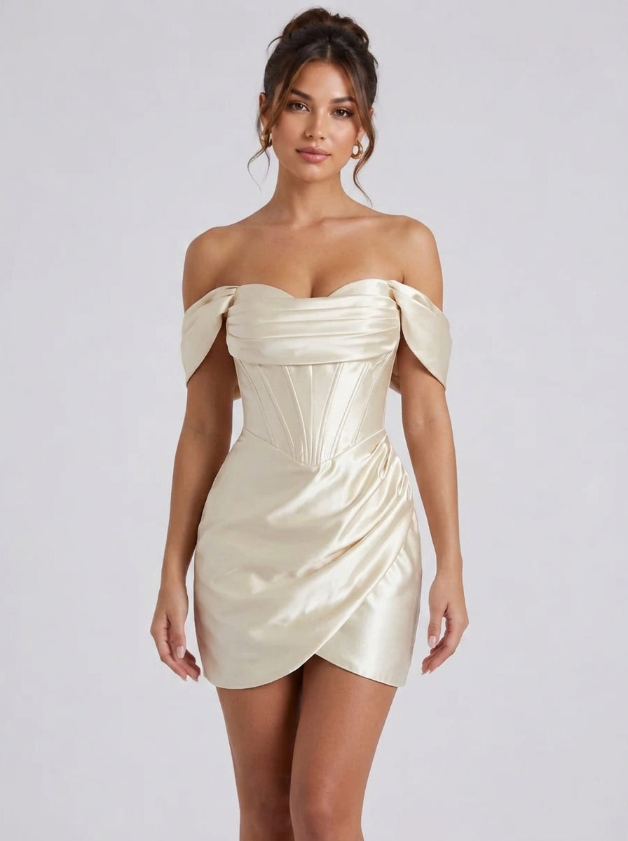 Sheath/Column Off-the-shoulder Ruched Sleeveless Short/Mini Homecoming Dresses