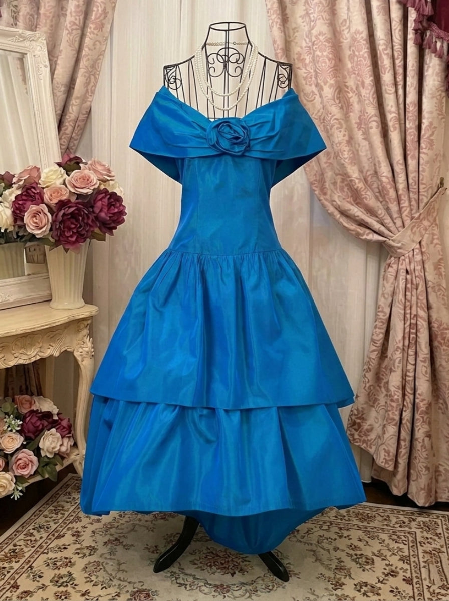 A-Line/Princess Off-the-Shoulder Taffeta Prom Dresses Vintage 80s Iridescent Dress Sleeveless Tea-Length 3D Flower