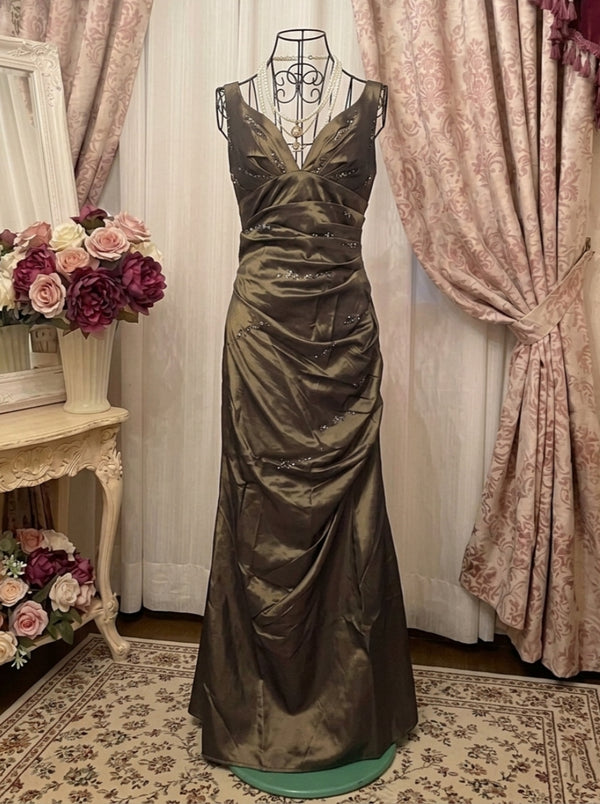Trumpet/Mermaid V-Neck Taffeta Prom Dresses Vintage 80s Iridescent Dress Sleeveless FLoor-Length Sequins
