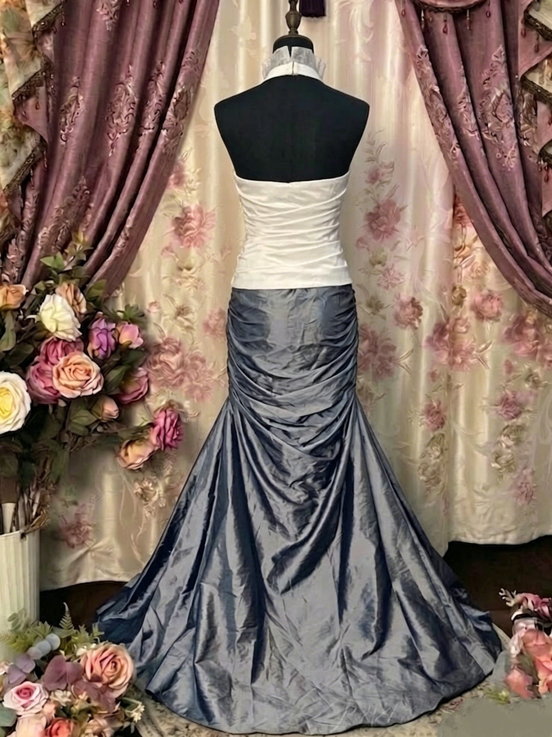Trumpet/Mermaid Halter Taffeta Prom Dresses Vintage 80s Iridescent Dress Sleeveless Floor-Length 3D Flowers