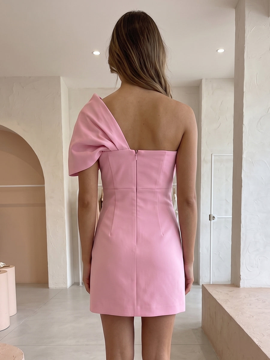 Sheath/Column Pne-Shoulder Satin Homecoming Dresses Short/Mini Sleeveless Bowknot