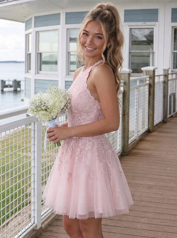 A-Line/Princess Halter Tulle Homecoming Dresses Sleeveless Short/Mini Lace