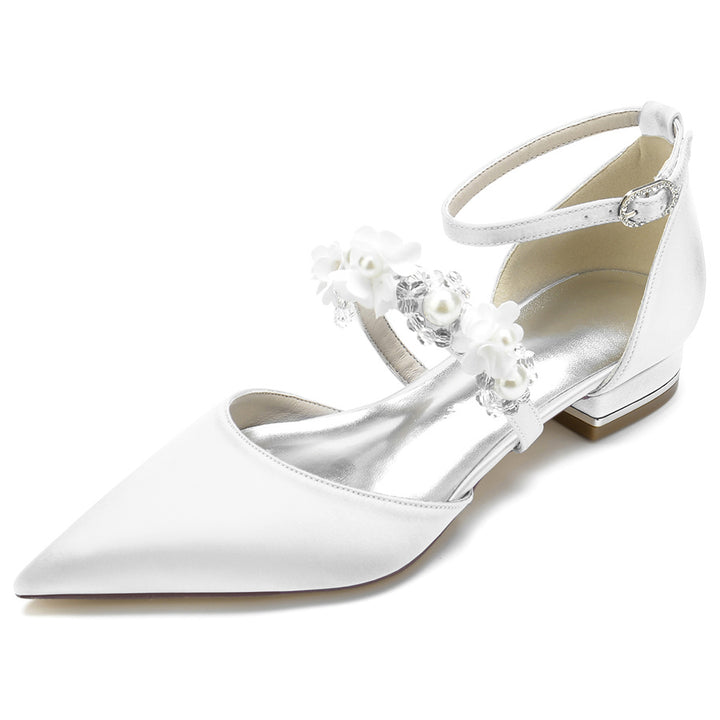 Women's Wedding Shoes Pointed Toe Low Heel Bridal Shoes with Pearls & Flowers