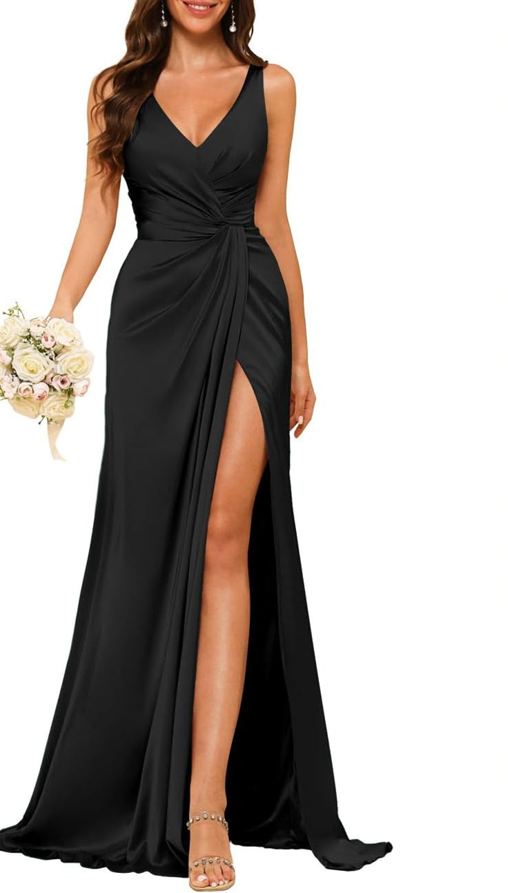 Black Bridesmaid Dresses 2026 | Elegant, Timeless & Flattering Styles - Mondressy Black Bridesmaid Dresses 2026 | Elegant, Timeless & Flattering Styles - Mondressy