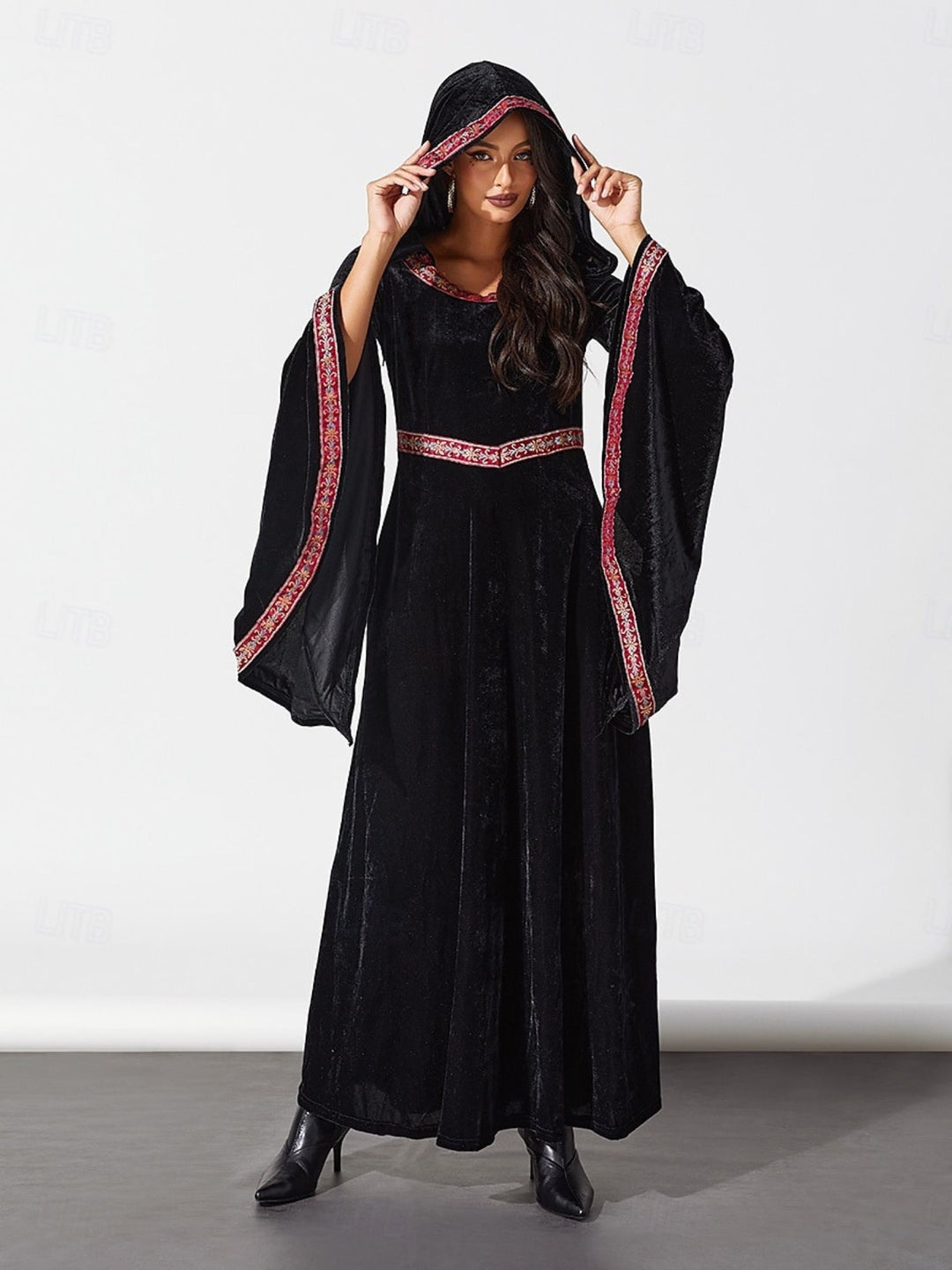 A-Line/Princess Vintage Floral Scoop Long Bell Sleeves Floor-Length Halloween Performance Costumes Dress