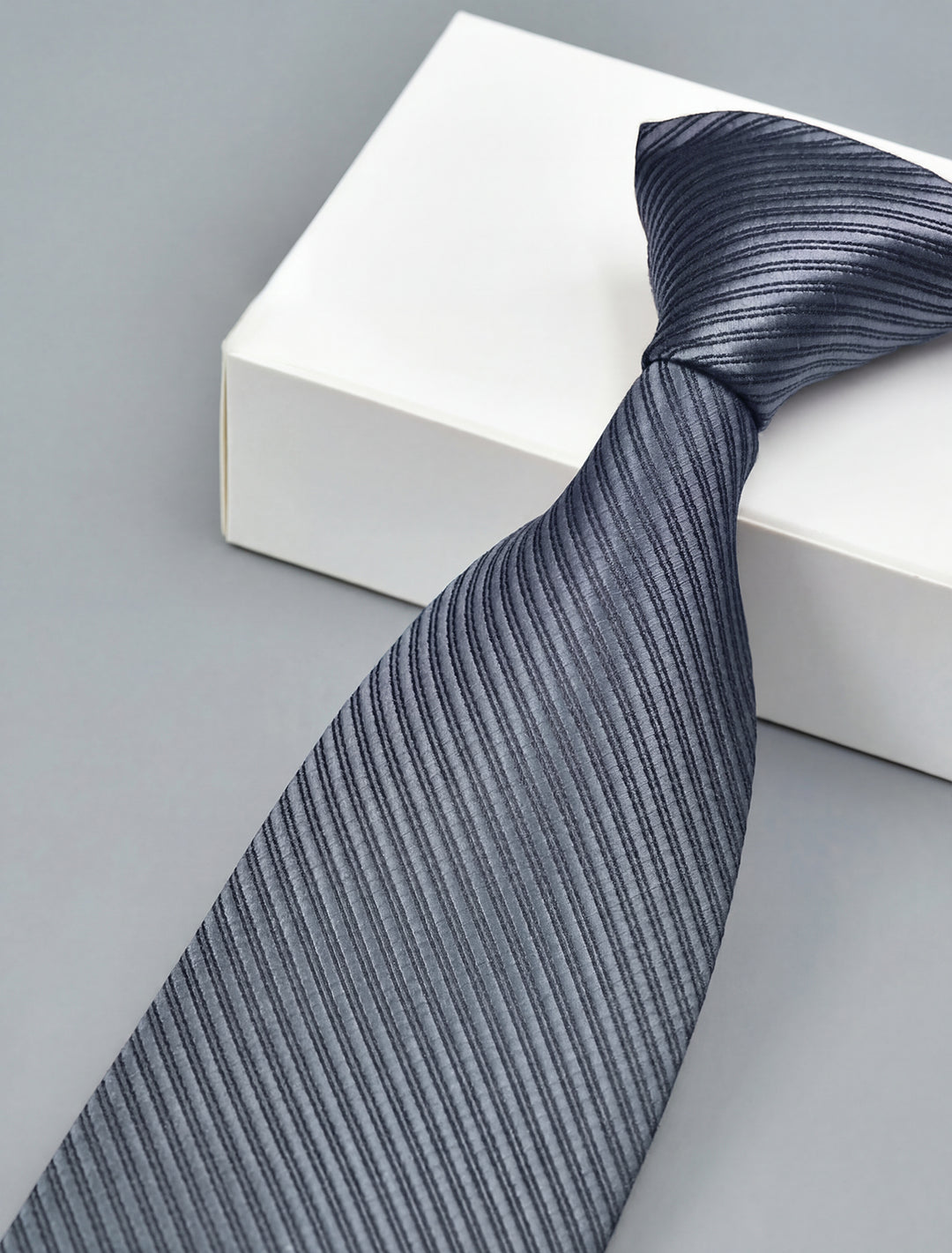 Men's Solid Colored Classic Tie