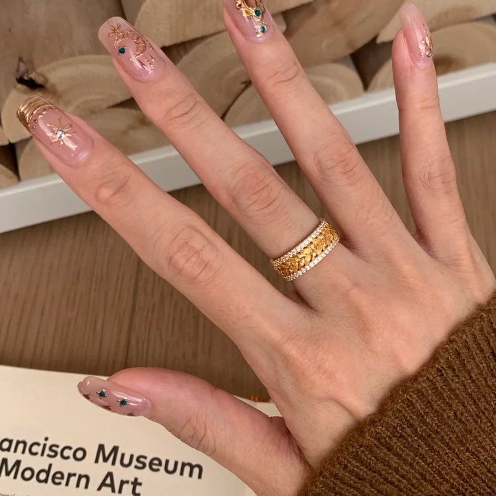 Retro Sparkling Diamond Gold Luxury Wheat Ring