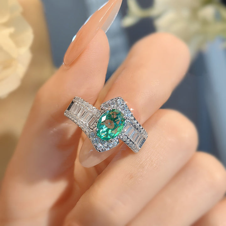 High-end Green Gemstone Luxury Versatile Ring