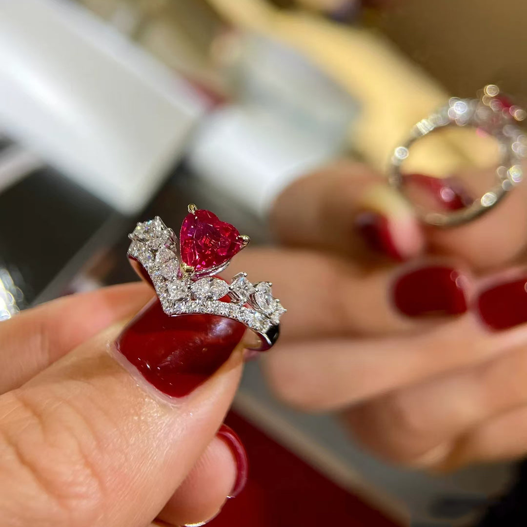 Vintage Red Court Heart V Rhinestone Ring