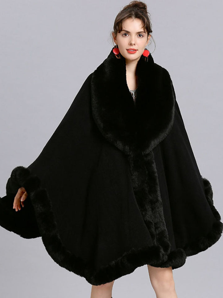 Women‘s White Fashionable Faux Fur Long Sleeves Wrap Cloak with Pure Color