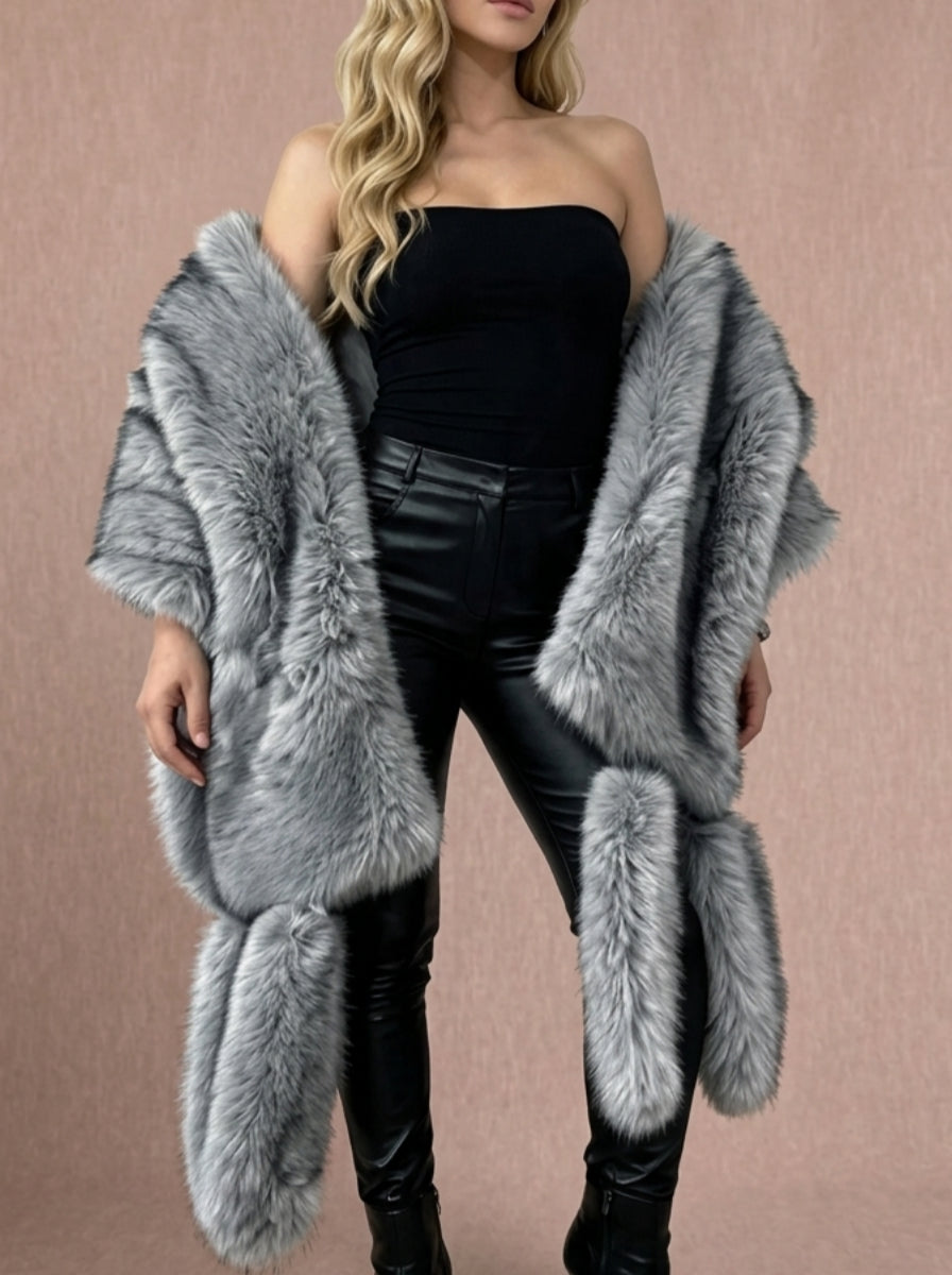 Shawls Party Wraps Elegant Keep Warm Sleeveless Faux Fur Wedding/Party Wraps With Feathers / Fur