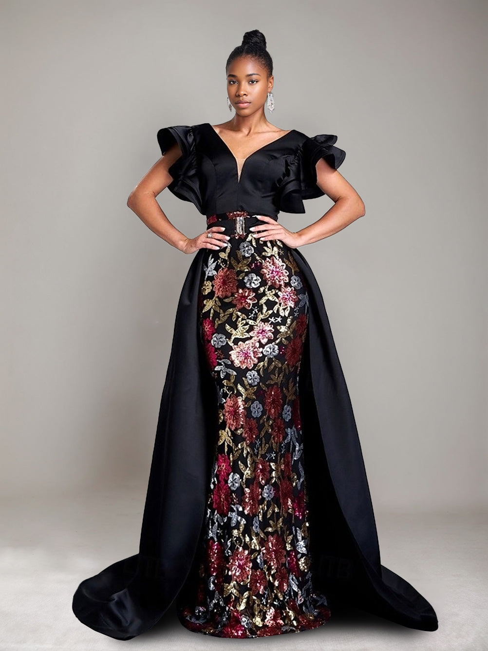 Floral Sequins Evening Dresses Women's Mermaid Plunge V-Neck Ruffled Sleeves Prom Gowns with Watteau Train, Black / S
